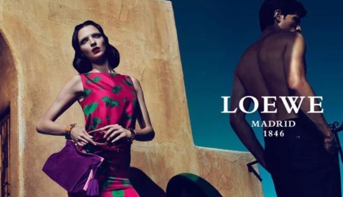 loewe来自那里（LOEWE罗意威恒隆广场地铁）3