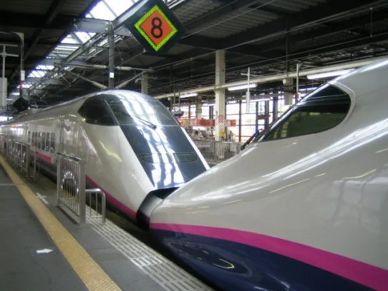  高铁车厢少8节购买的座位“被消失” 官方的回应你能接受吗（高铁就8节）3