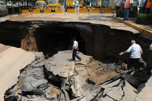 10·7广州地铁打架事件的相关事件（广州地铁今天有什么事发生）4