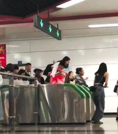 成都地铁运营时间几点到几点（成都地铁运营官方微博）6