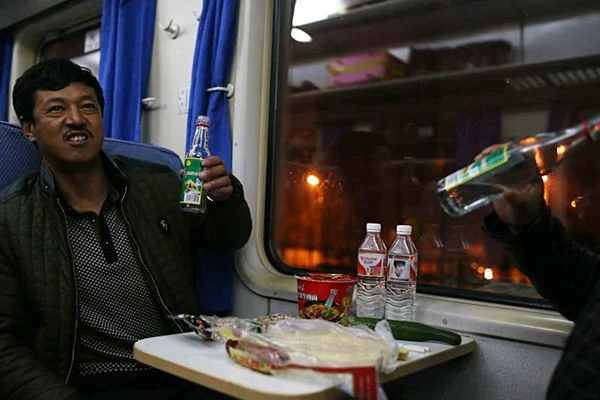 京沪高铁盈利不算什么中国高铁大多在亏钱 知乎（厦深铁路知乎）