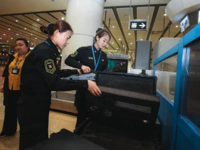 北京首都机场有地铁吗（首都机场地铁冬天冷吗）3