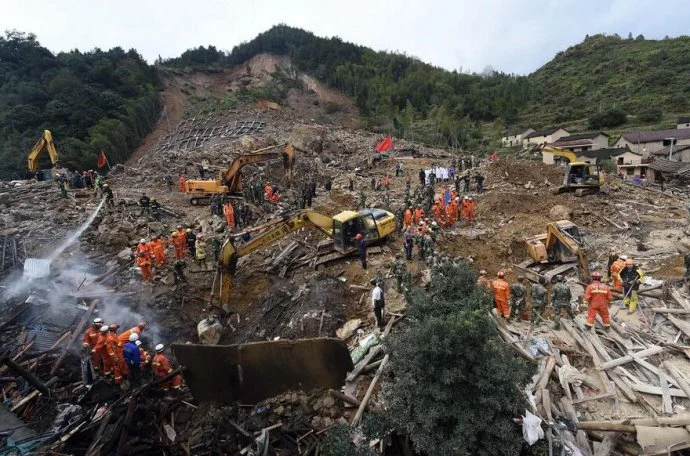 12·20深圳山体滑坡的事故背景（杭州地铁土体滑坡事故）2