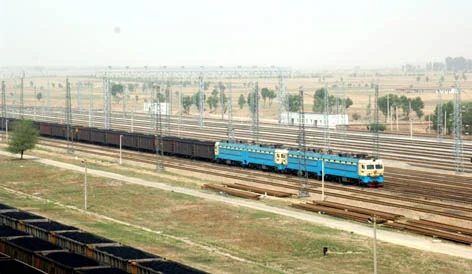 高端装备制造业的高端装备制造业发展方向(重载铁路装备)2