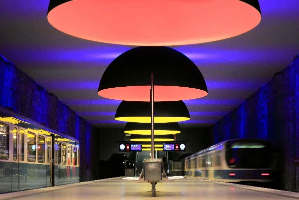 地铁站出口怎么标识的（地铁站标识牌）3