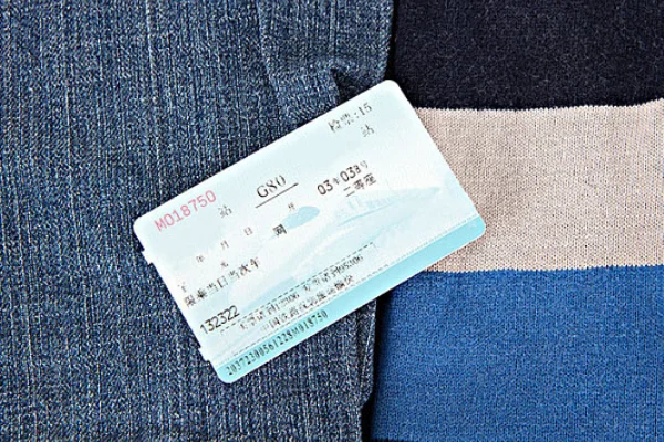 有一段铁路要拆沿线100米内的房屋都被冻结不能转让了请问这是什么道理（铁路线转让）3