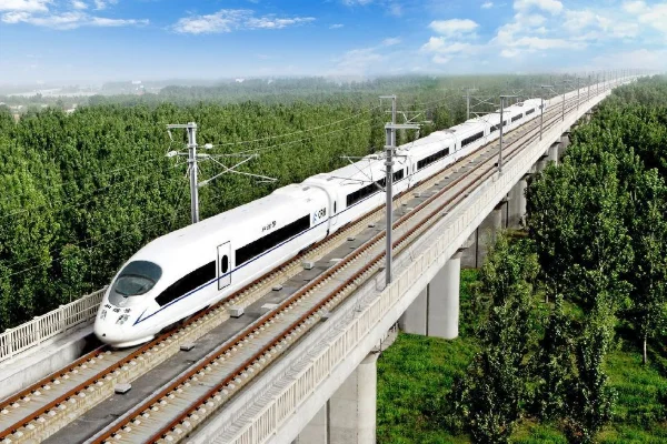 中国高铁总里程多少公里（中国高铁总长）