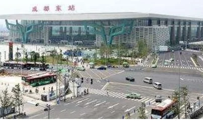 成都世纪城地铁站附近哪些地方可以停车收费怎样（成都东门地铁附近停车场）