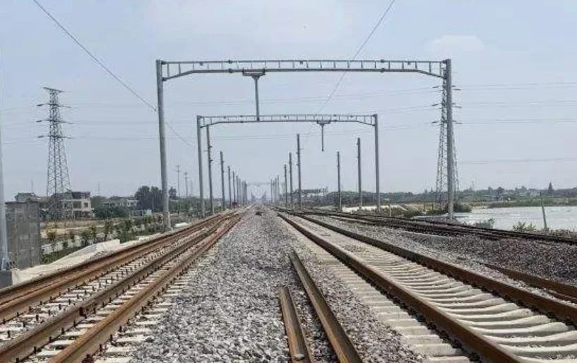 什么叫做“换长”啊铁路专业的（铁路线路容车数）3