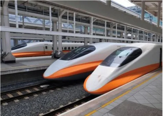 高铁每个人能带多少行李（高铁可以带多少东西）7