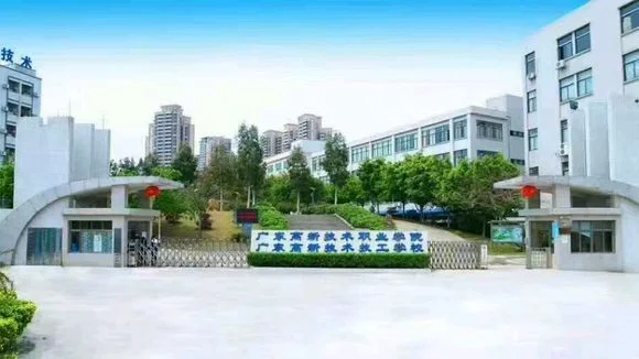 技校里面的轨道交通专业主要学什么就业怎么样(东莞技师学院轨道交通)