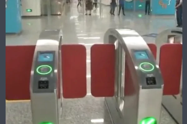 武汉地铁2号线到东湖哪站下(武汉东湖风景区地铁怎么走)3