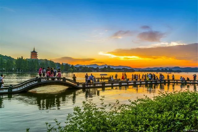 杭州地铁时刻表有哪些（杭州地铁白洋站6）2