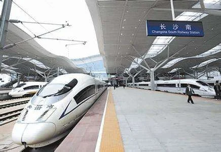 长沙有几个普通火车站有几个高铁站（湖南高铁点）2