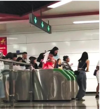 求成都地铁运营时间表（成都地铁运营公司客运部）