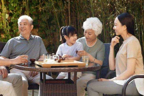 北京一男孩地铁大吼奶奶:就不让你这个老东西坐你怎么看(北京地铁老奶奶)4