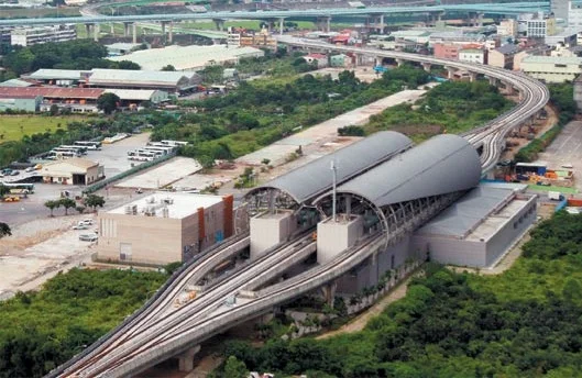 台北机场到高雄机场多少公里有地铁吗(高雄机场有地铁吗)2