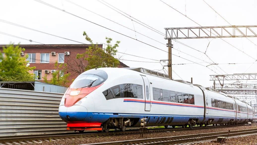 高铁霸座乘务员该如何处理（高铁霸坐事件）2