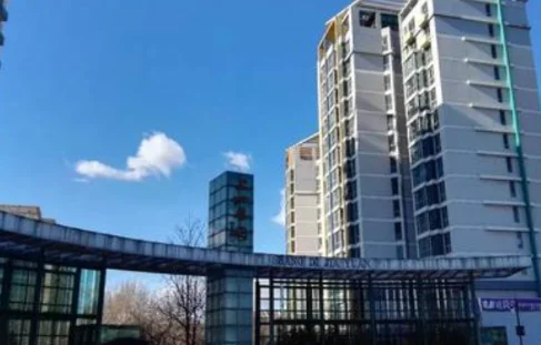 铁路边多远可以盖高层楼房（铁路旁高层）2