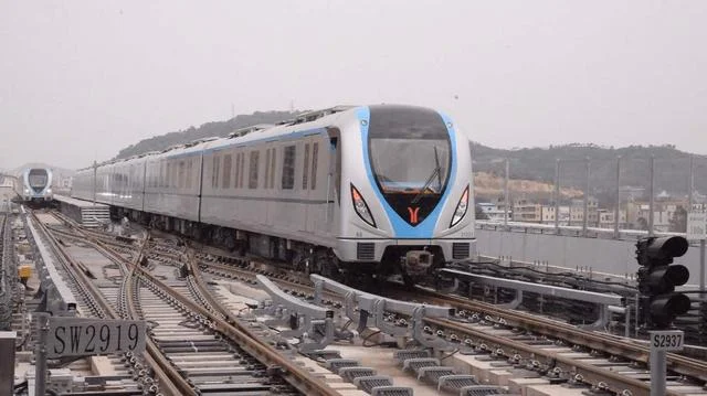 广州地铁三号线车辆介绍（广州地铁车辆编组方式）