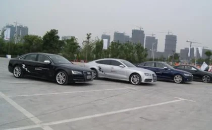 南京南站附近有便宜的停车场吗(南京三山街地铁站附近的停车场)1