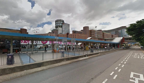 香港#从旺角地铁哪个出口出去购物比较方便（旺角逸豪酒店地铁出口）3