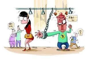 在深圳地铁口看到招聘保安是地铁口附近的公寓物业招聘的不管吃4200元转正4500真不真(深圳地铁保安黑幕)1