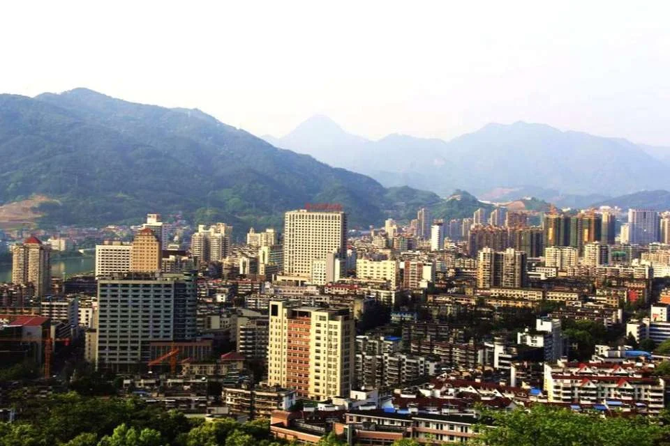 成都到厦门的动车要怎么坐（南龙铁路6）