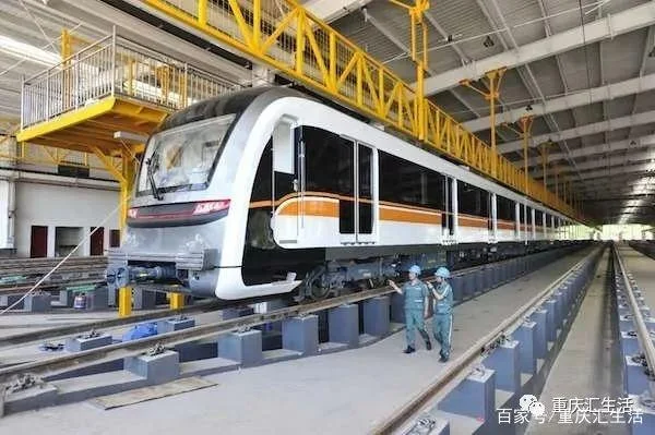 重庆轻轨运营时间是几点到几点或者是24小时运营(重庆4号地铁通车时间表)