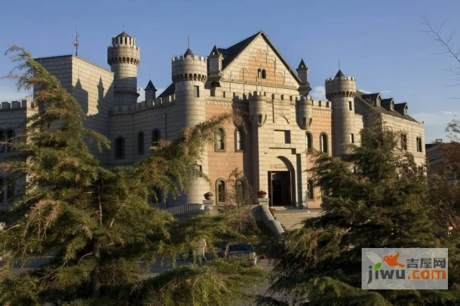 从亦庄天鹅保到房山良乡大学城西坐地铁怎么走（亦庄天鹅堡地铁站出口）