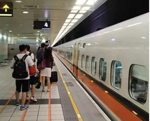 高铁可以直接刷身份证进站吗（高铁刷身份证出站）4