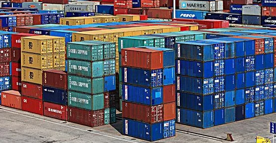 谁知道铁路集装箱的尺寸及运输要求急!(铁路45尺箱)2