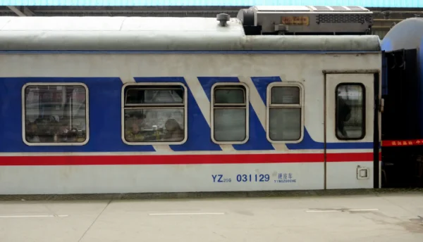 高铁动车D（潮州高铁K1）2