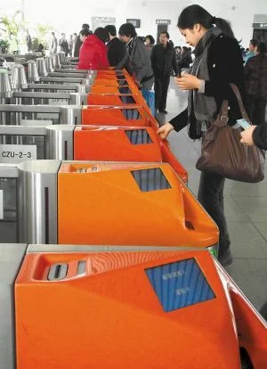 高铁提前多久进站候车（高铁提前多久进站）8