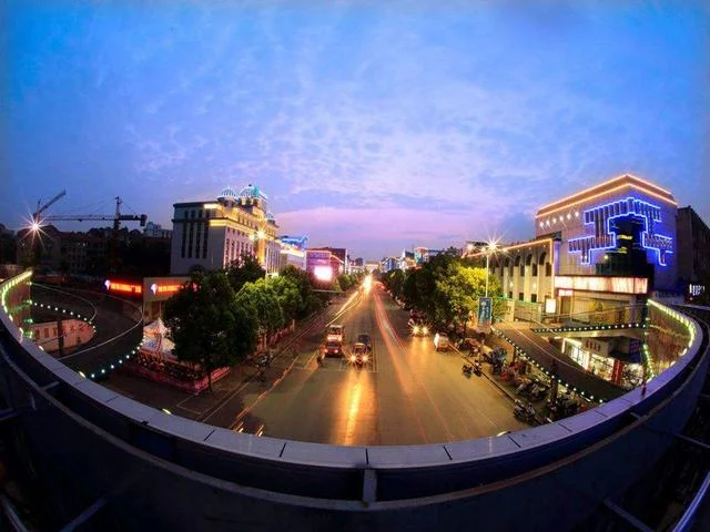 为什么高铁站一般建在离市区偏远的地方(沙洋高铁站选址)4