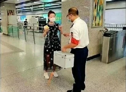 西安地铁不建了吗听说国家出台让西安不再修地铁是真的吗(西安地铁运行存在问题)2