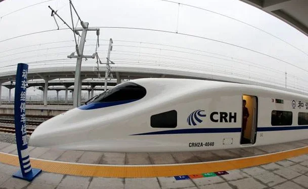 指甲油可以带上高铁吗（高铁能不能带指甲油）1