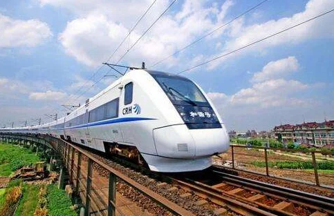 国家规定铁路两侧多少米为铁路用地（铁路地界标）