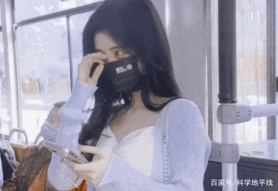 鞠婧祎的家在四川成都的哪里（成都地铁二号线有鞠婧祎）5