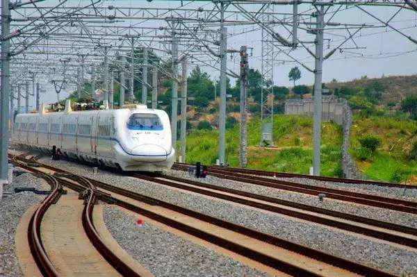 高端装备制造业的高端装备制造业发展方向(重载铁路装备)