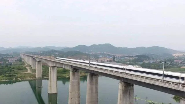 湖南省第一条高速铁路叫什么它是哪一年建成的（湖南省高铁）4