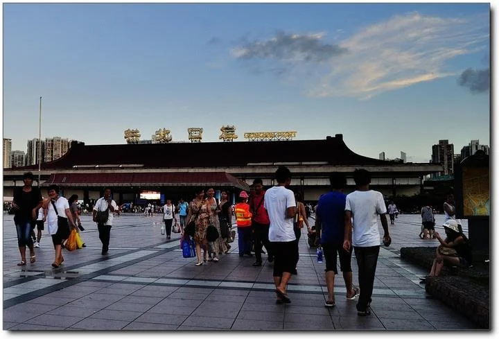 “拱北口岸”是哪个高铁站(广珠澳高铁)1