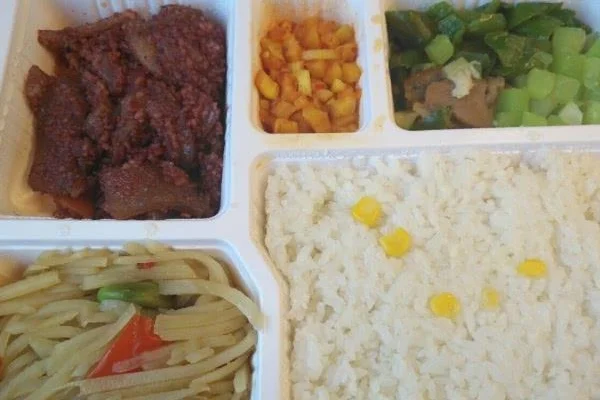 高铁餐食应该如何进行定价（高铁就餐价格）6