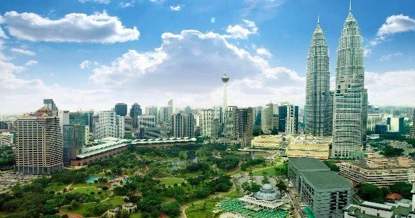 机场地铁快线运营时间（吉隆坡机场地铁多久一班）2