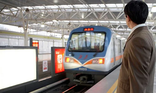 地铁机场线运营时间是如何的求告知（苏州机场线地铁运营时间表）