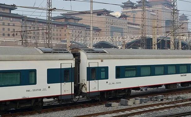 高铁动车D（z铁路意思）4