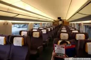 高铁一等座二等座区别（图片）（高铁漫画图片）2