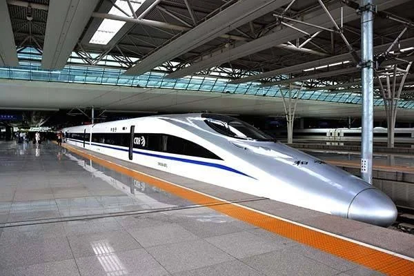 高铁一等座和二等座有什么区别 要详细的！（高铁舒适吗）