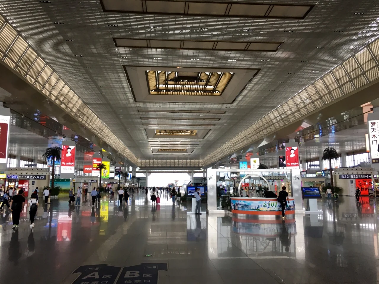 南京地铁人工客服电话（南京站地铁站客服电话）