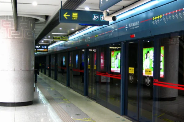 北京地铁4号线的线路资料（北京地铁4号线空车）